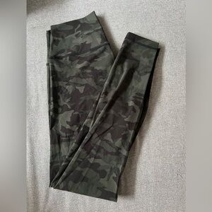 Lulu lemon leggings. Size 8 color “camo”